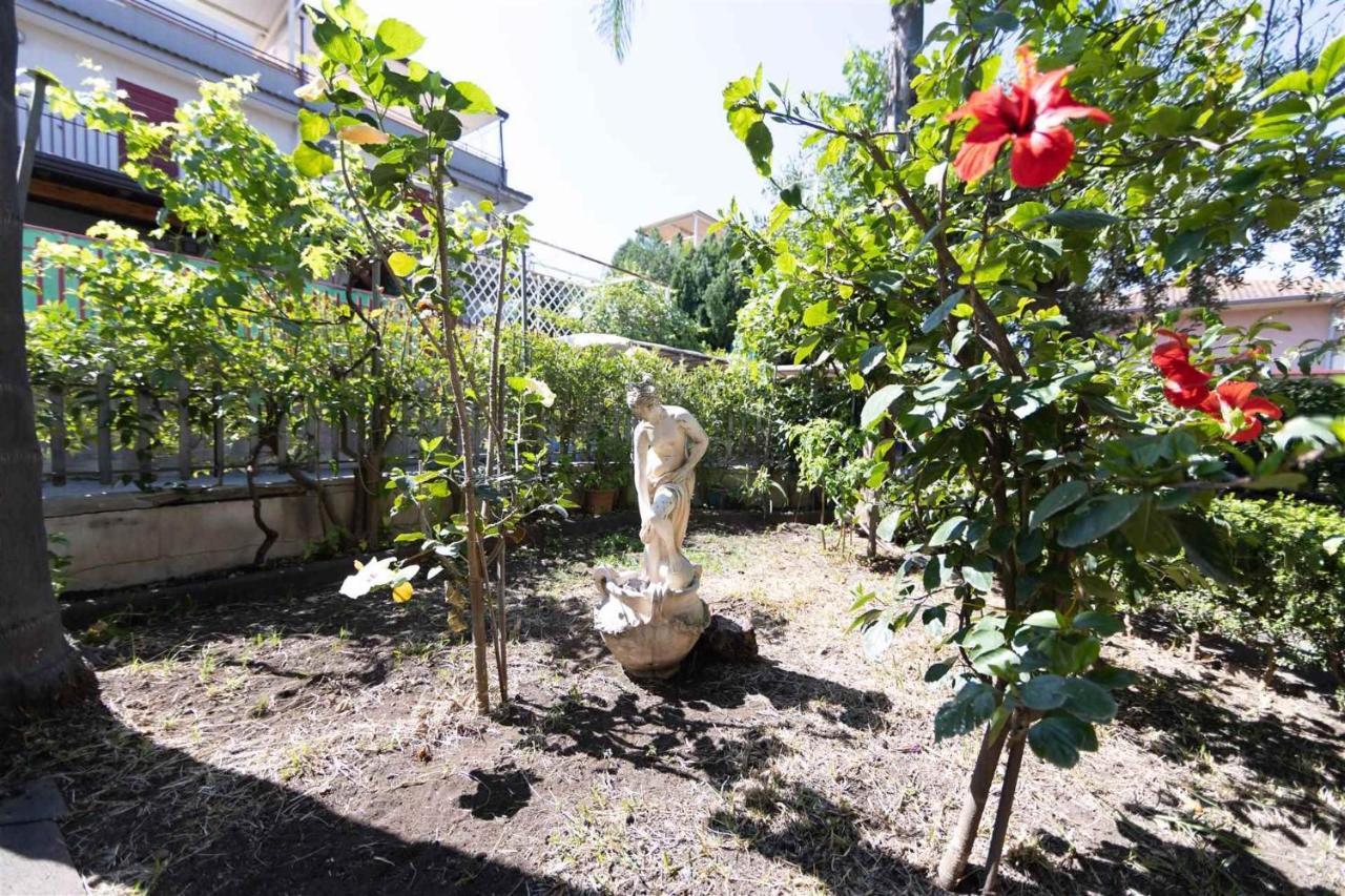 Villino Con Giardino Terrazzo E Parcheggio Privato Daire Mascali Dış mekan fotoğraf